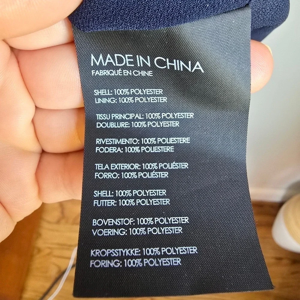 Club Monaco NEW Navy Blue Smocked Long Sleeve Babydoll Dress SZ 4 Minimalist